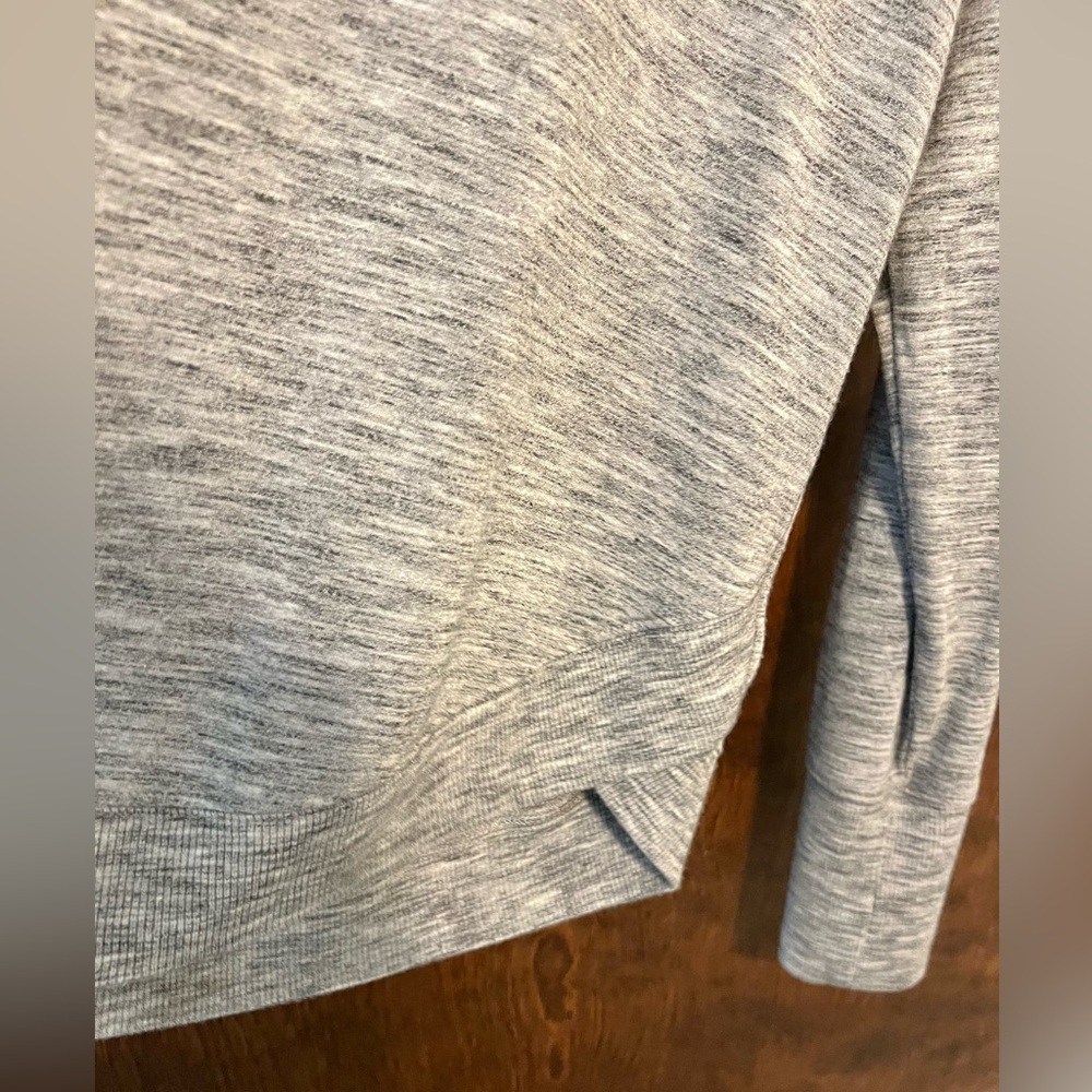 Athleta Mindset Sweatshirt Heather Gray Small - Picture 10 of 11